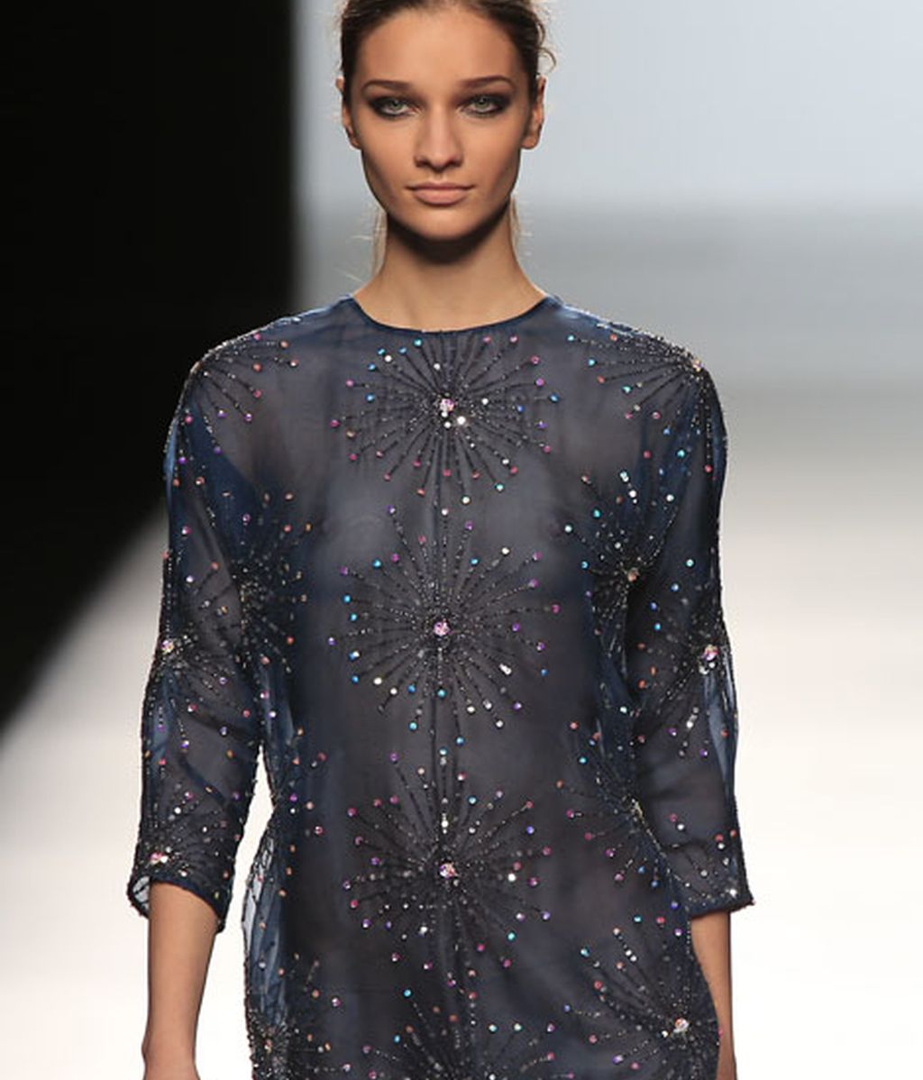 Sofisticación y elegancia en azules, rosas y burdeos