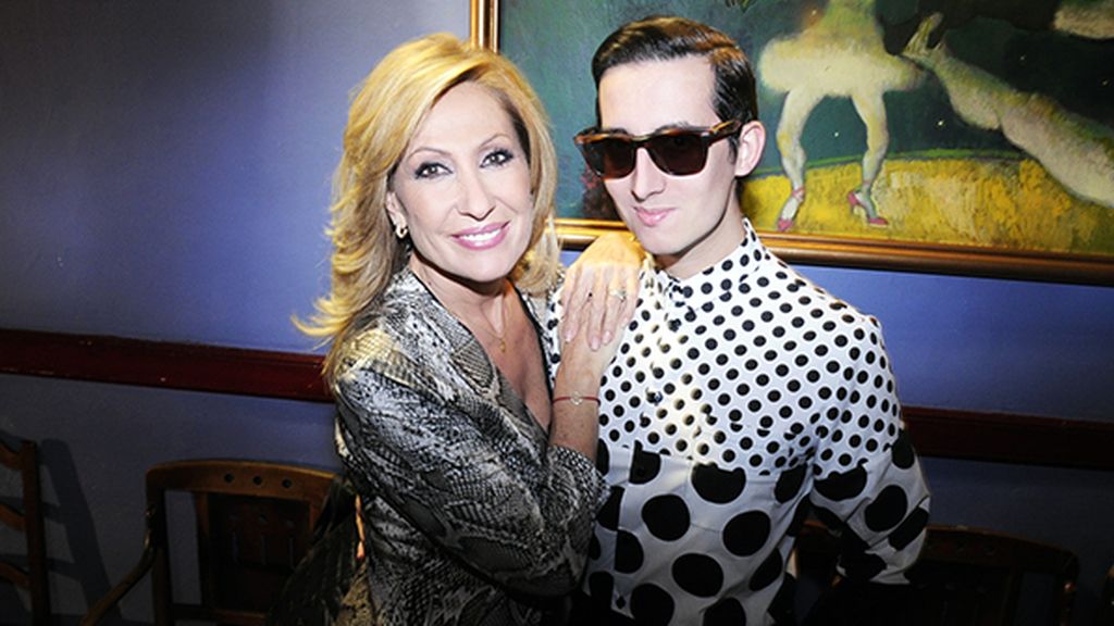 Con una de nuestras colaboradoras favoritas de "Sálvame", Rosa Benito