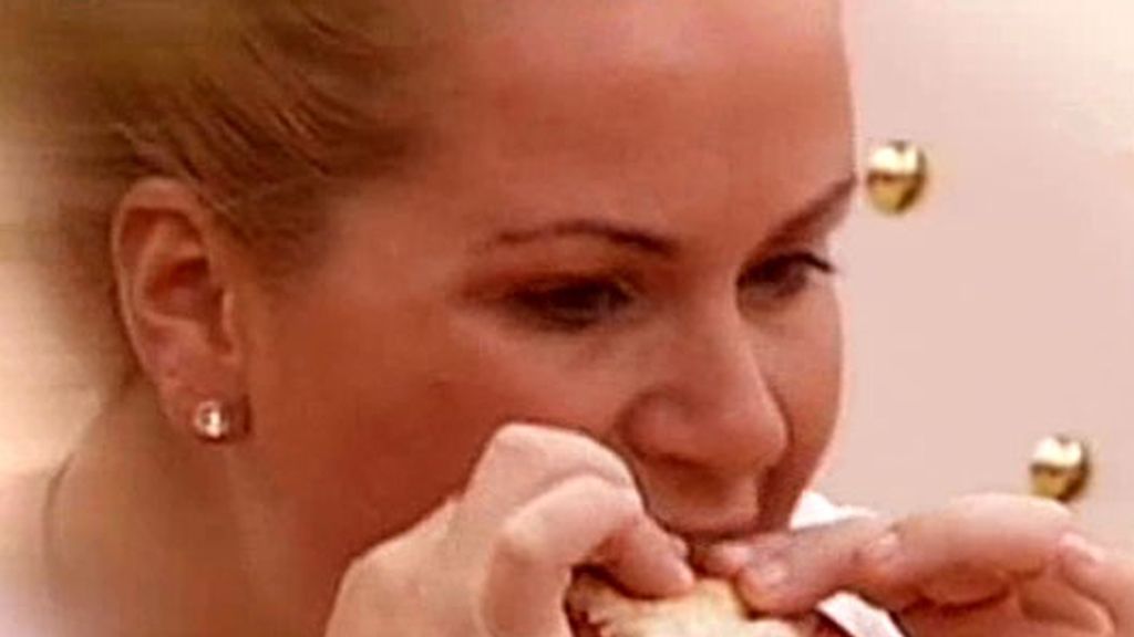 ¿Qué le pasa a Saray con la comida?