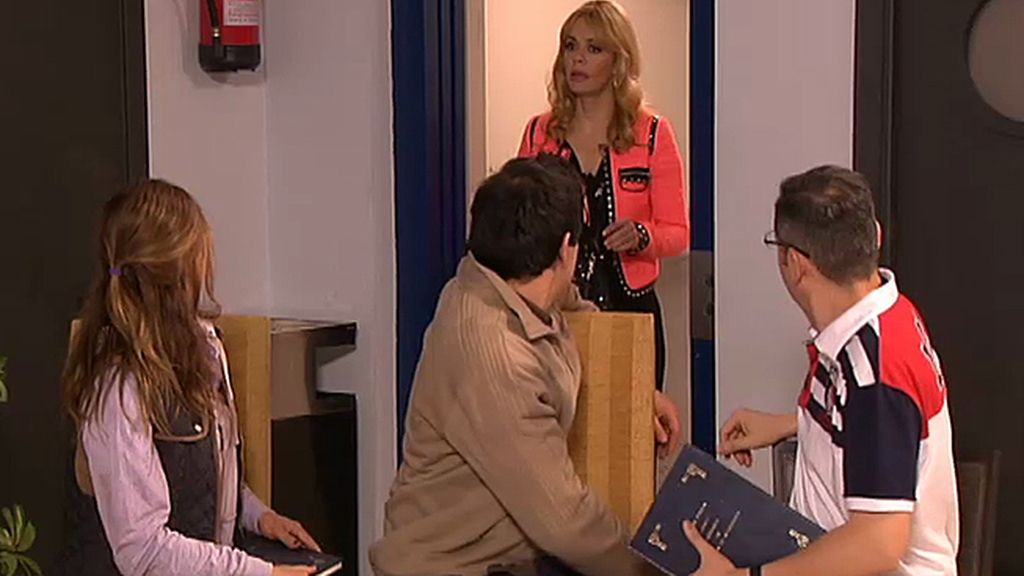 Es la abogada de Judith, que se ha mudado a Estados Unidos