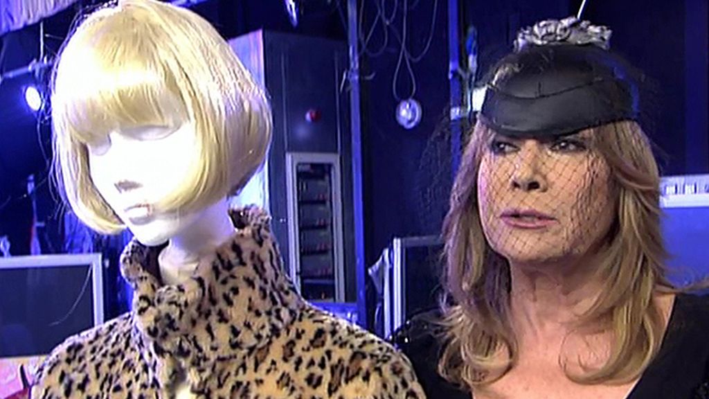 Tras la emisión de 'Nada es igual... Sin Encarna Sánchez', Mila bromea