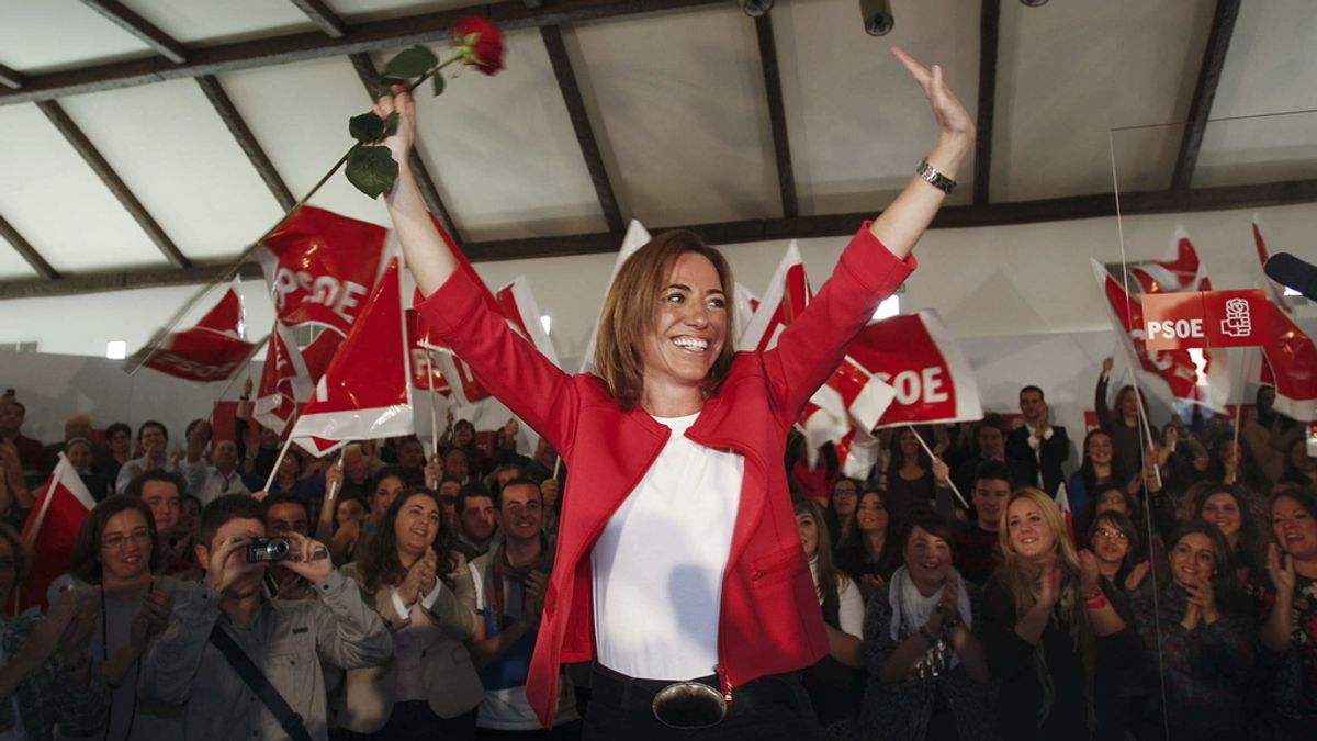 La candidata a la Secretaría General del PSOE, Carme Chacón, durante su acto de presentación en Olula del Río (Almería)