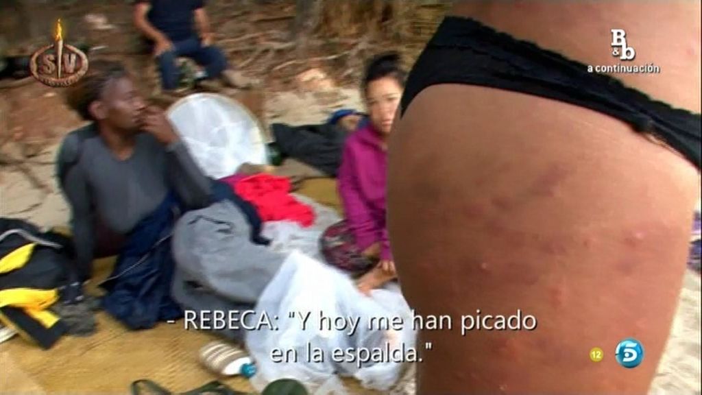 Rebeca tiene que ser evacuada de Playa Uva por las picaduras de los mosquitos