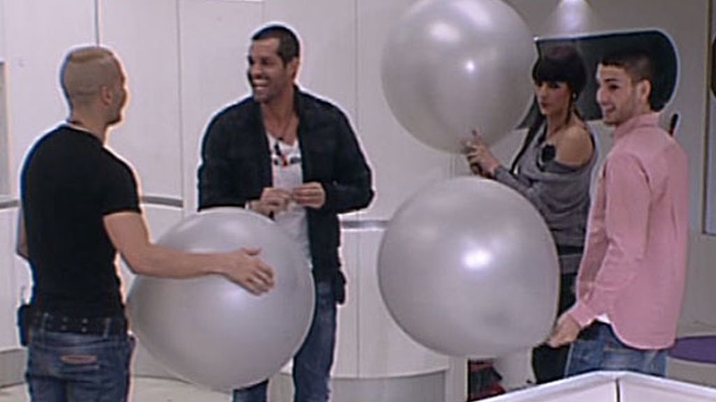 Óscar 'regresa' a la casa de 'GH'