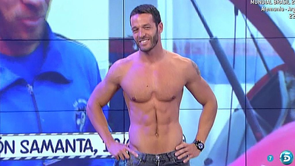 A petición popular, el extronista de 'Mujeres y hombres' presume de abdominales
