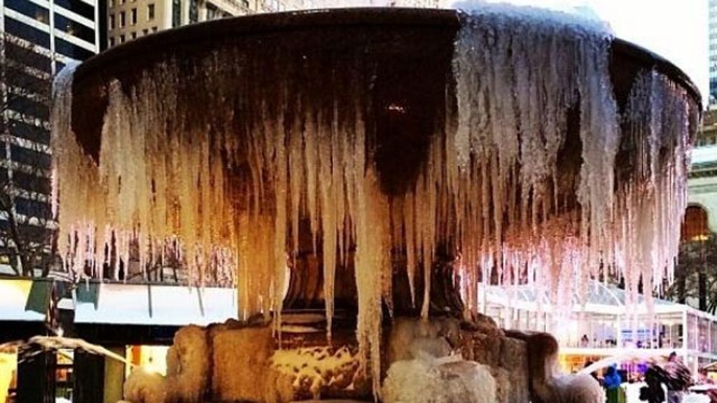 La tempestad de nieve que congela EEUU, en imágenes