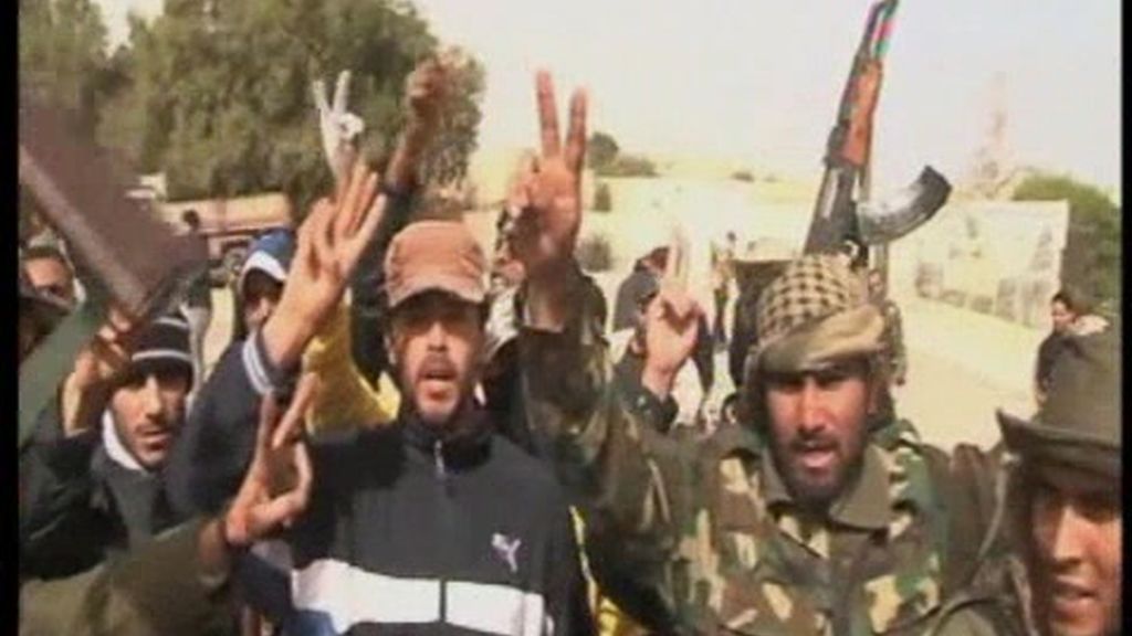 Rebeldes en inferioridad de condiciones