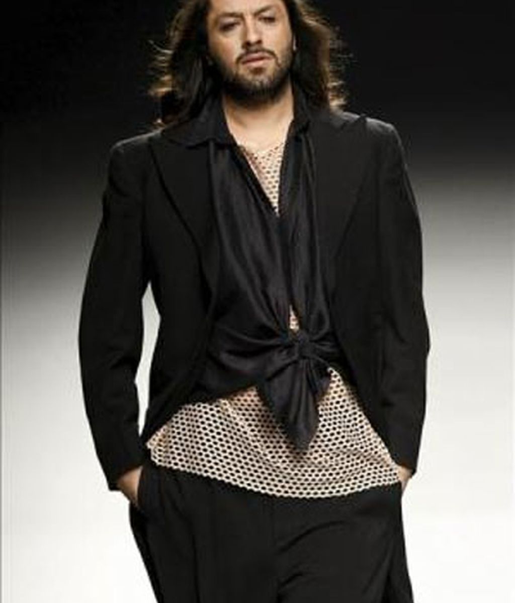 Rafael Amargo se desnuda