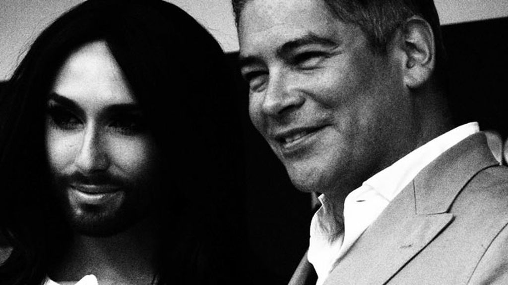 Conchita, en blanco y negro