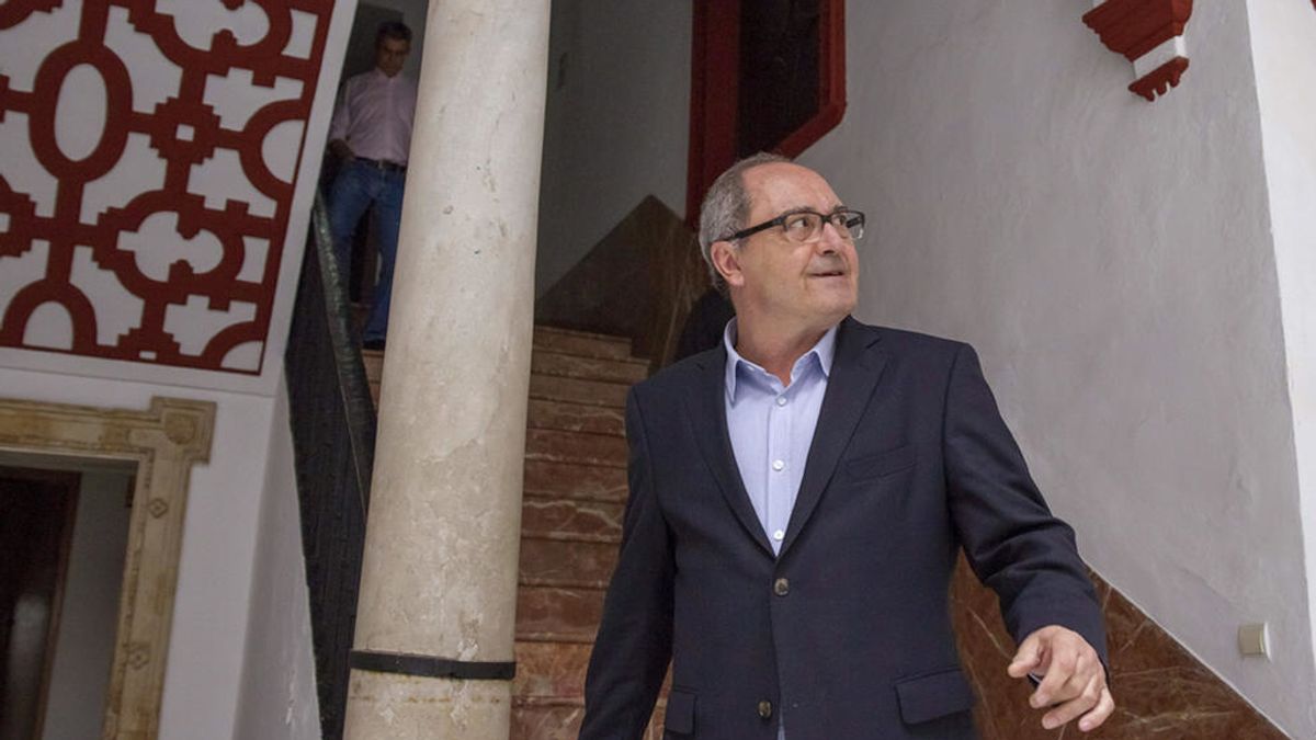 El PSOE asegura que el pacto con IU en Andalucía "sale fortalecido"