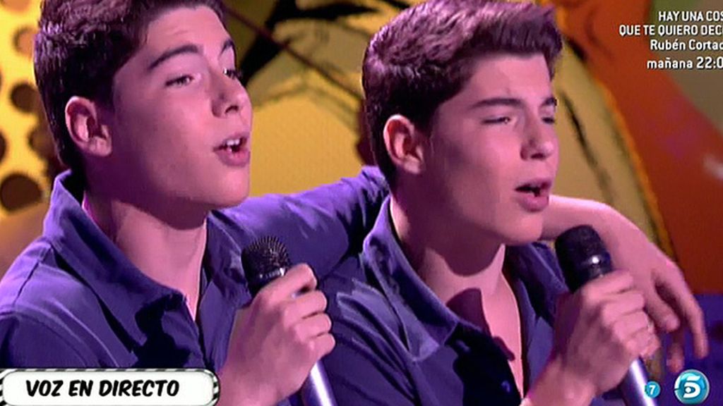 Jesús y Daniel presentan en 'Sálvame' el tema 'Lo mejor está por venir'
