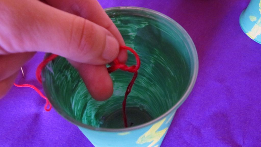 12.- Volver a anudar