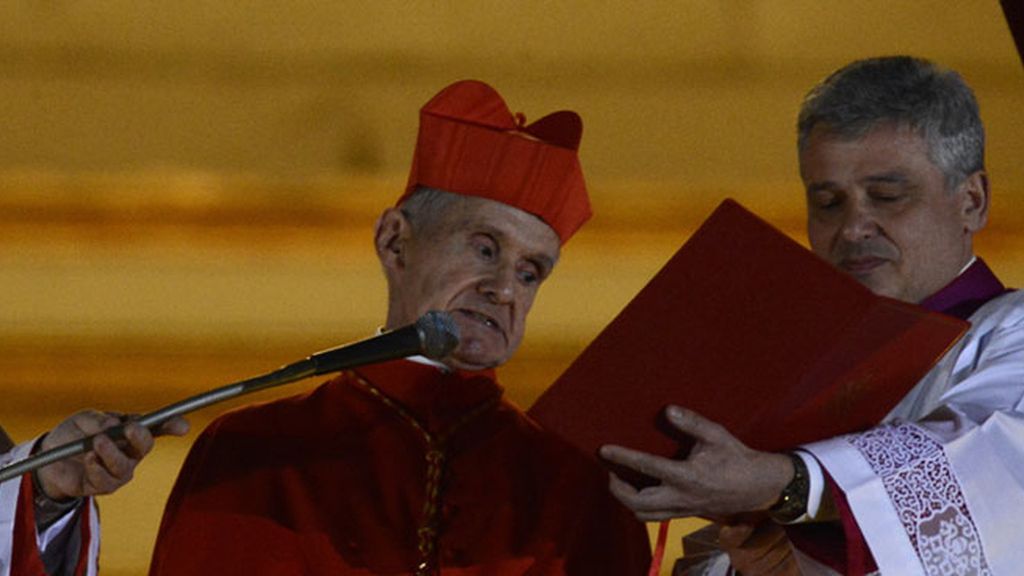 Jean-Louis Tauran anuncia el nombre del nuevo Papa