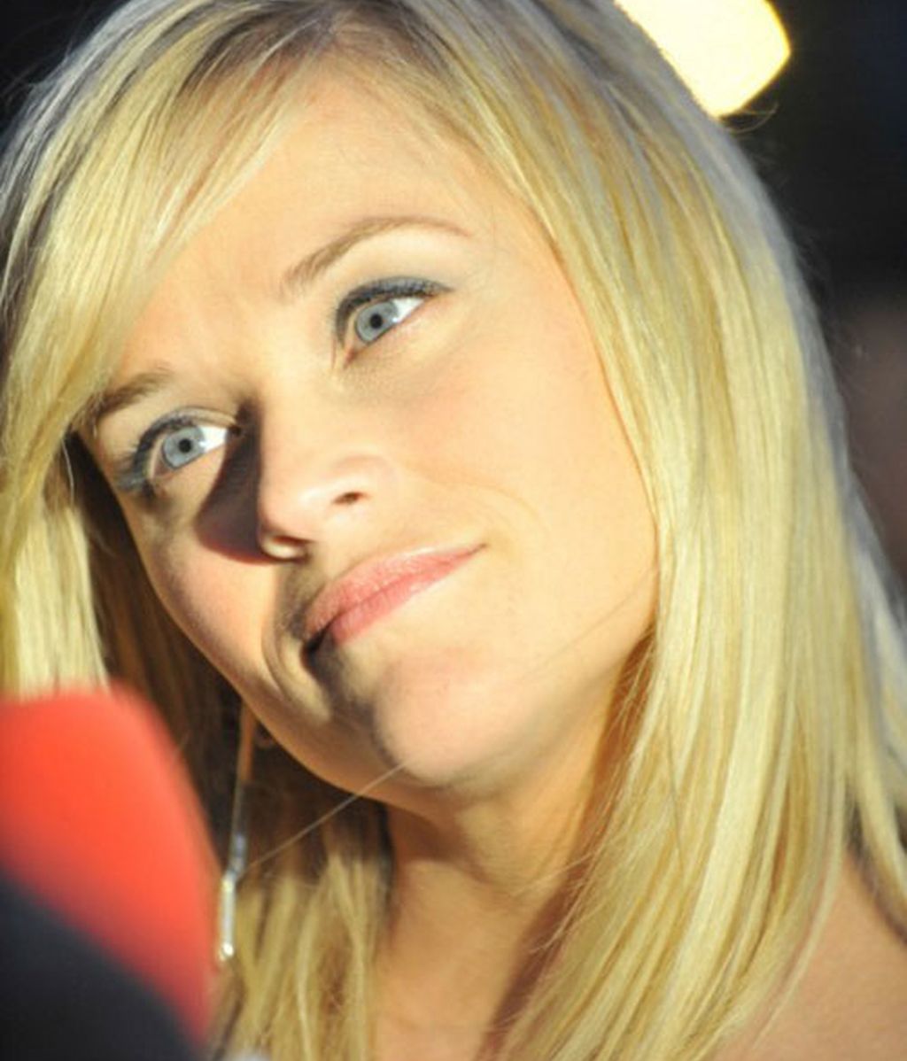 Pattinson y Witherspoon hacen enloquecer a sus fans de Barcelona
