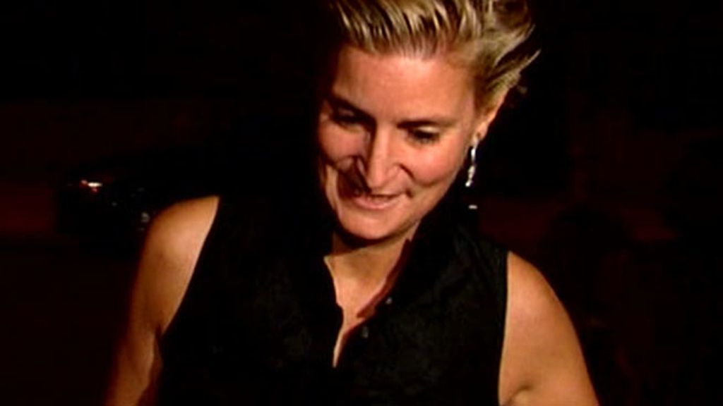 La colaboradora, de celebración con su familia, sus amigos y sus compañeros