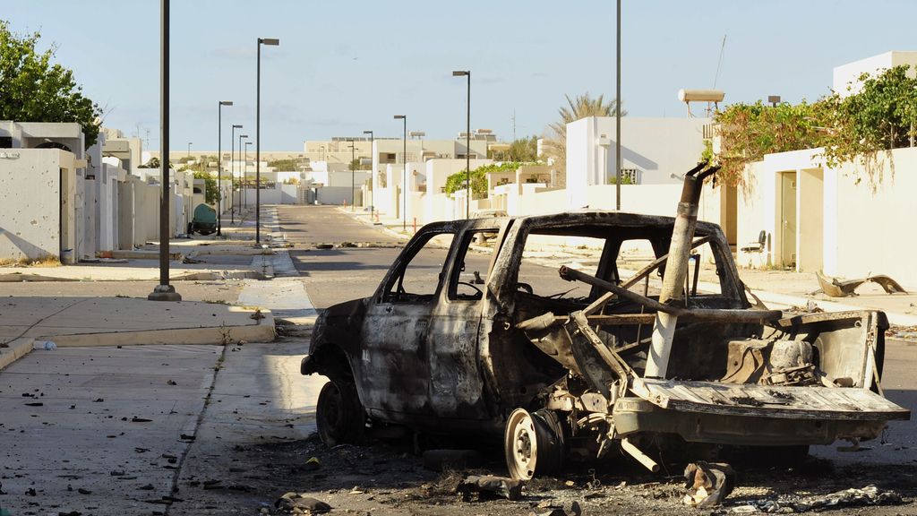 La ciudad de Brega ha sido testigo de diversos enfrentamientos entre rebeldes y tropas de Gadafi por el control de la ciudad FOTO: REUTERS