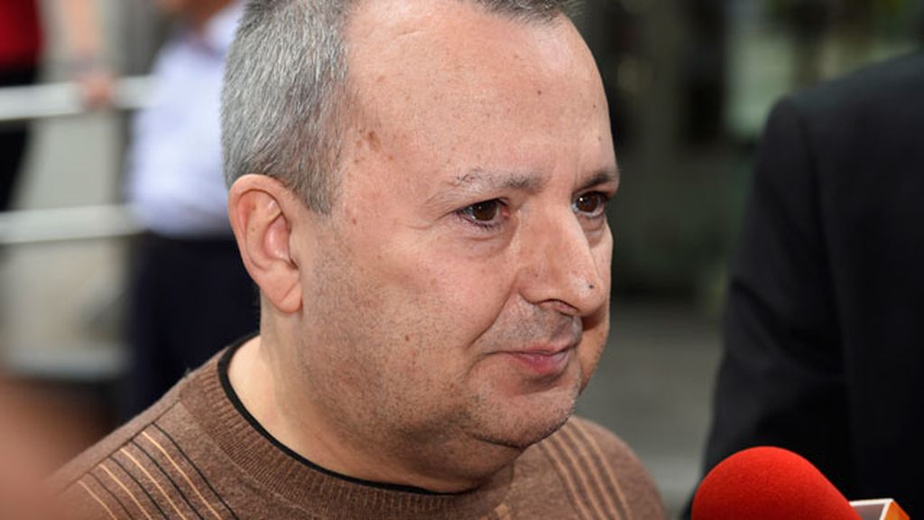 Amigos y familiares dan su último adiós a la actriz