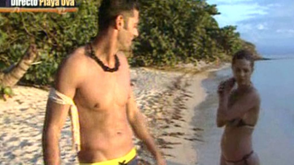 El tanga invade 'Supervivientes'