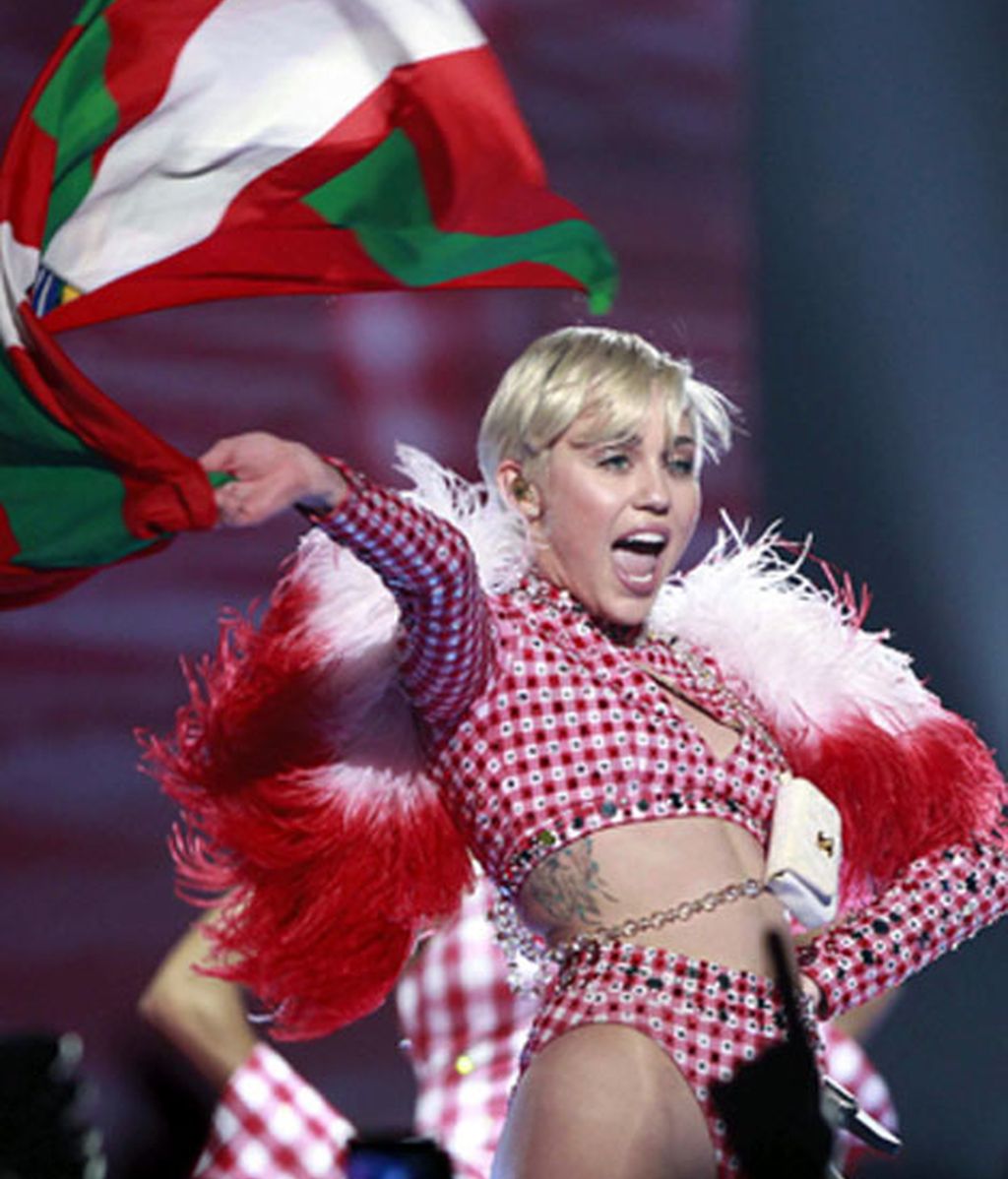 Miley Cyrus calienta Barcelona
