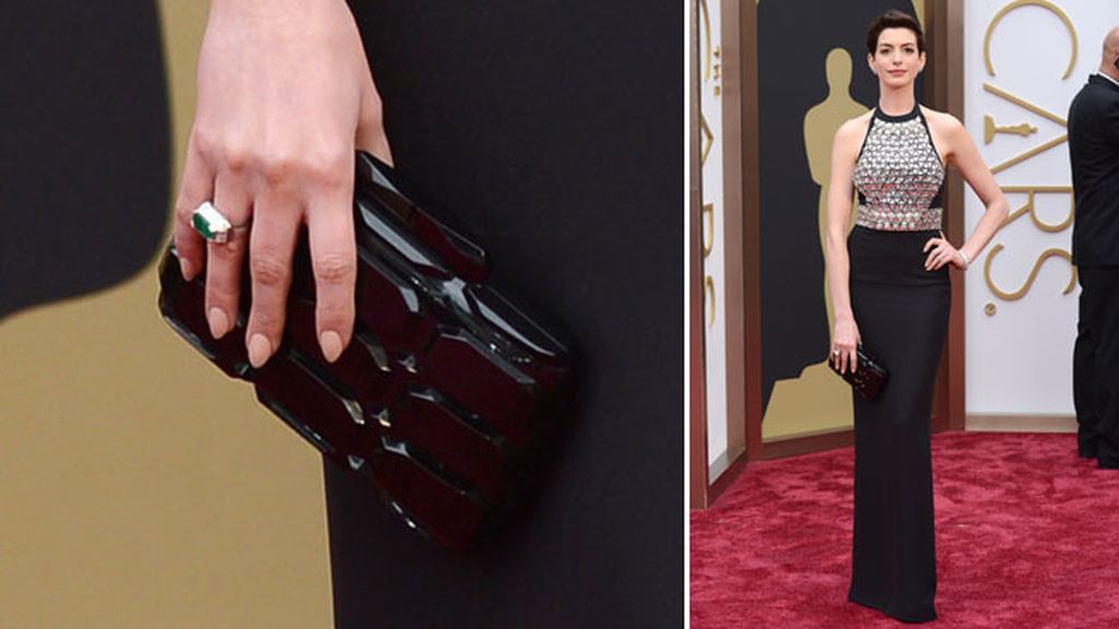 Anne Hathaway llevó joyas de Neil Lane