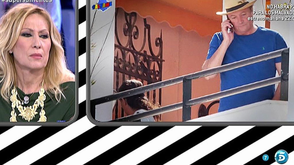 Se llama Jacqueline, trabaja en el Ayuntamiento de Chipiona y fue conejala