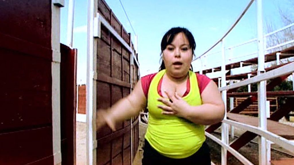 La reportera se enfrenta a sus miedos en el ruedo