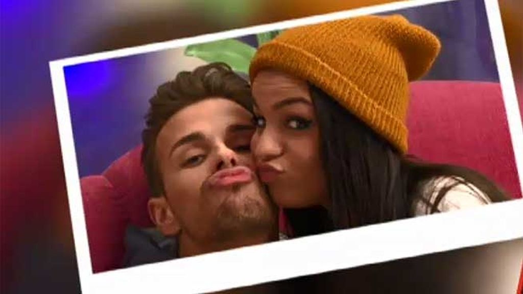 ¡El primer beso de Cristian!