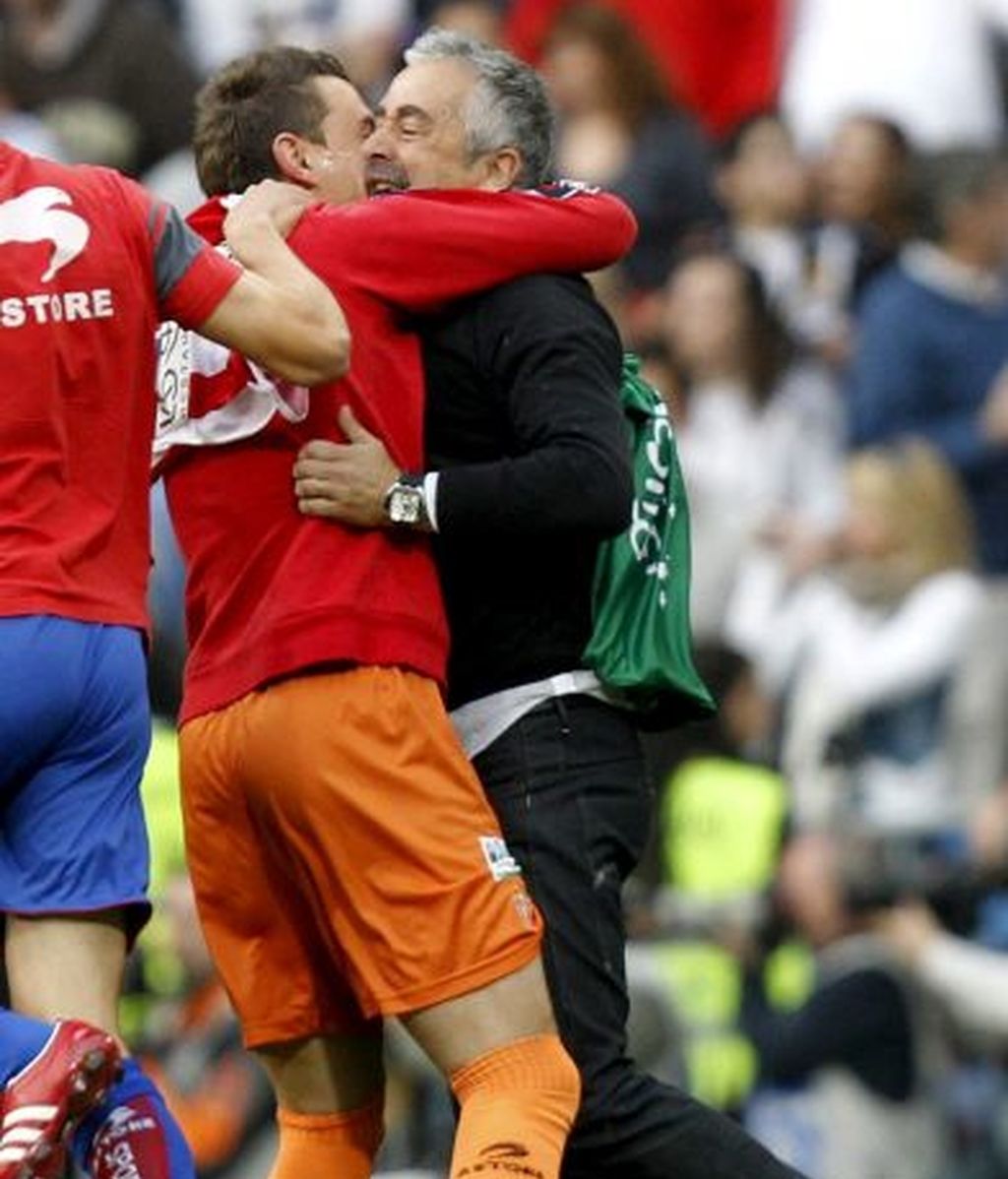 El Sporting acaba con la racha de Mou