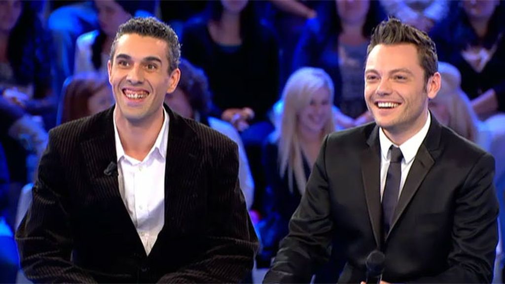 El cantante italiano ha dedicado a la pareja 'El amor es una cosa simple', canción que han anunciado que sonará en su boda