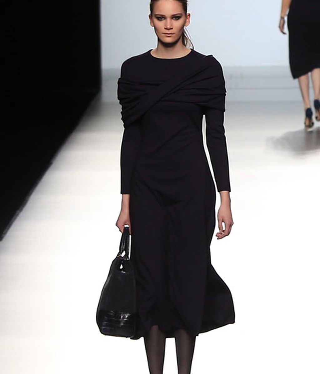 Sofisticación y elegancia en azules, rosas y burdeos