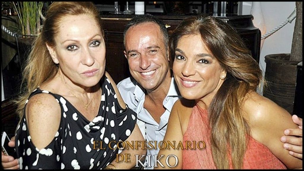 Rosa, Raquel y Víctor, protagonistas del gran desfile de carrozas