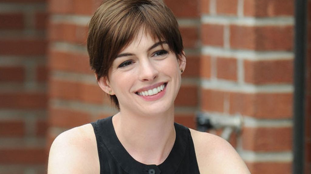 Anne Hathaway