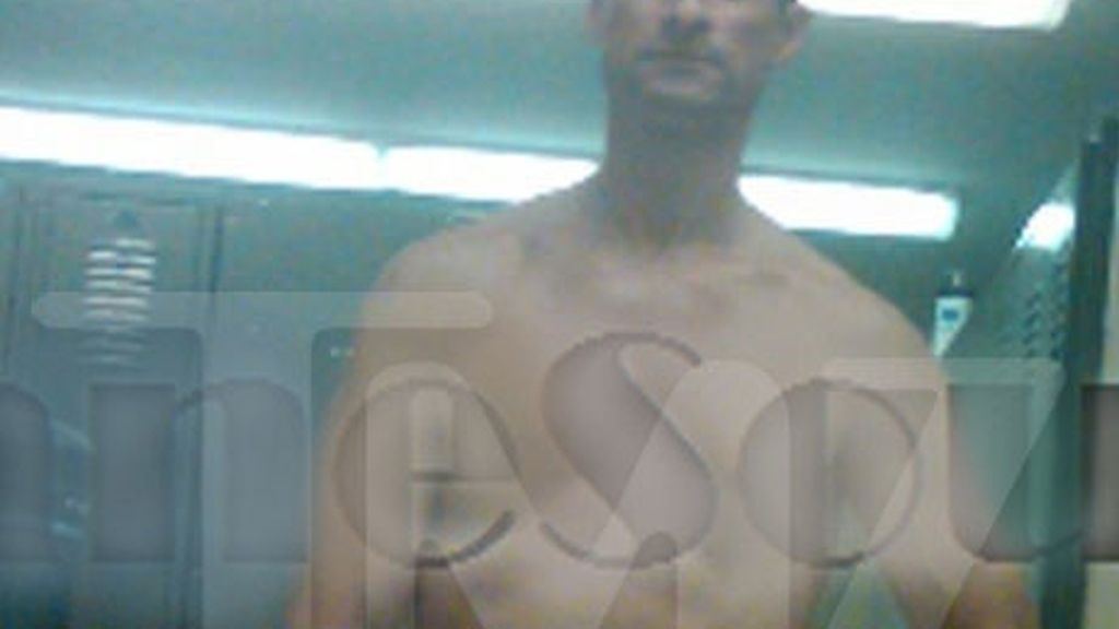 Nuevas fotos subidas de tono del congresista demócrata Weiner