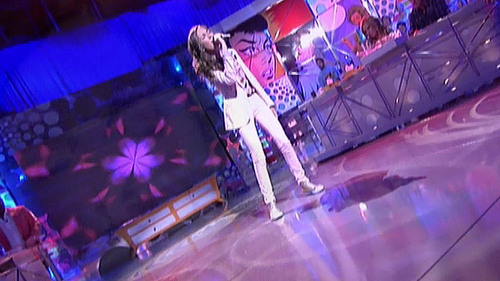 Canta 'Donde está el amor' y un poquito de 'Te he echado de menos'