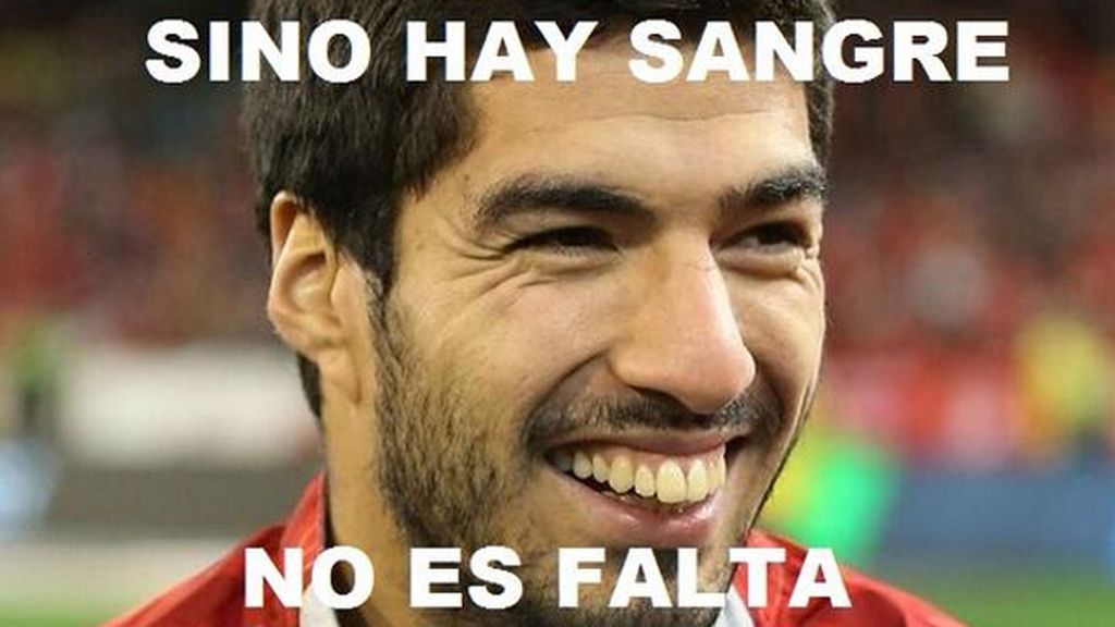 Los memes del mordisco de Luis Suárez a Chiellini