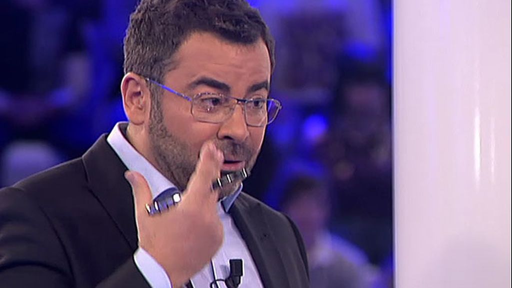 La cantante se convierte en cómplice de la historia de Eloy y Arantxa