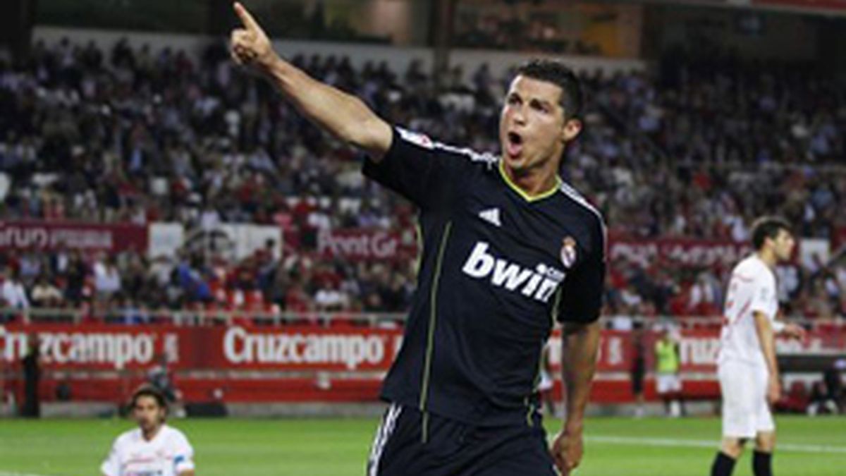 Cristiano Ronaldo intentará mantener al Madrid en el liderato. Foto: Reuters Cristiano Ronaldo intentará mantener al Madrid en el liderato. Foto: Reuters