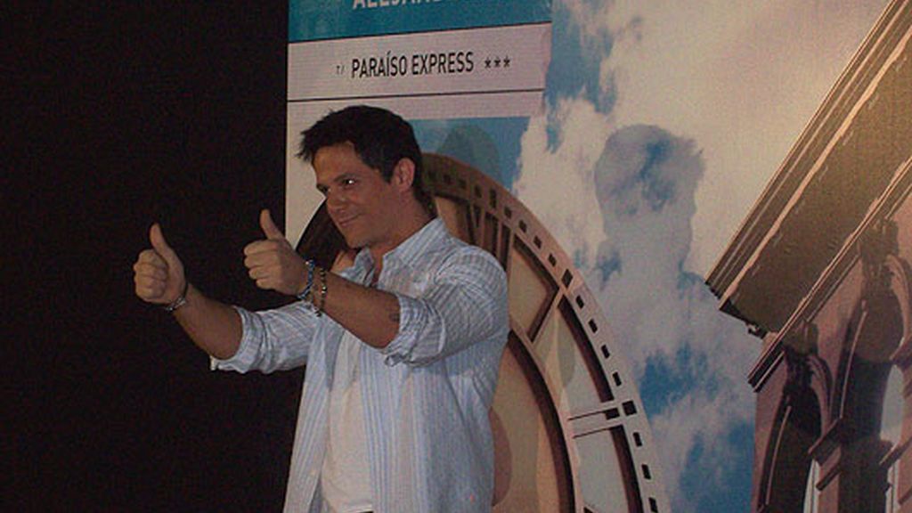 Alejandro Sanz regresa con 'Paraíso  Express'
