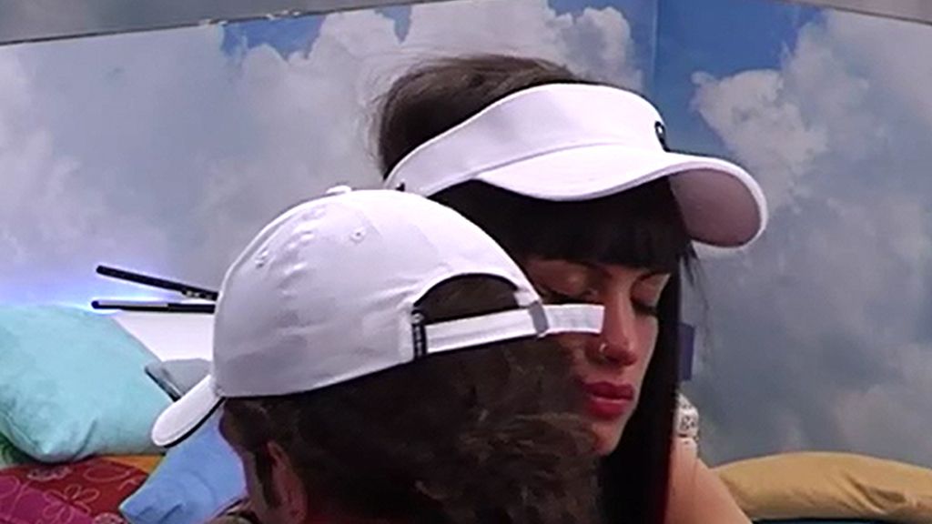 Raky, a Kris: “No te derrumbes, que me derrumbo”