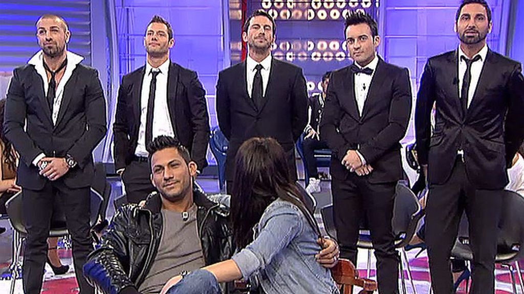 Los solteros de oro compiten por el trono