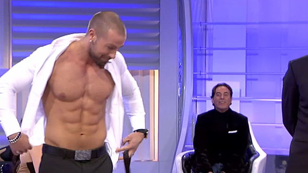 Los solteros de oro compiten por el trono