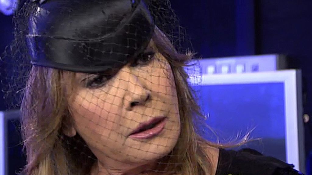 Tras la emisión de 'Nada es igual... Sin Encarna Sánchez', Mila bromea