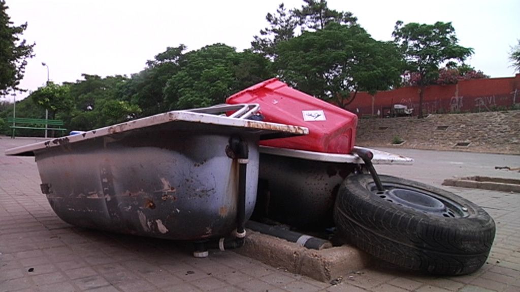 Así viven los vecinos de la calle Gonzalo de Berceo, en Huelva