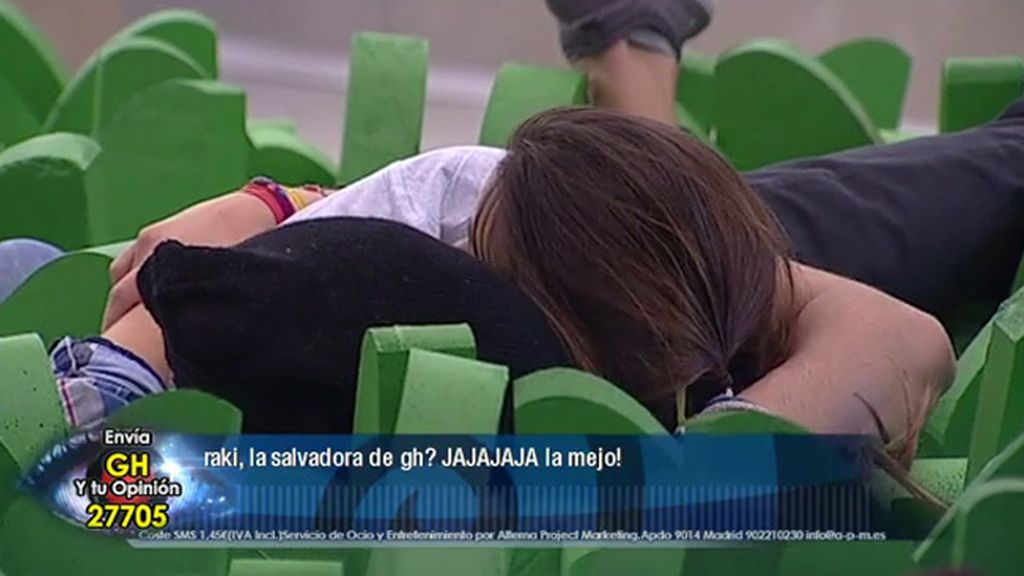 El 'pelocho' y la odontóloga juegan 'al perro y el gato'