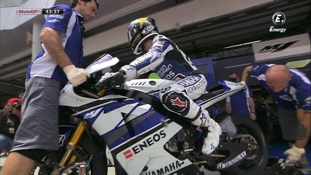 Lorenzo sale a rodar en los entrenamientos del GP de Malasia