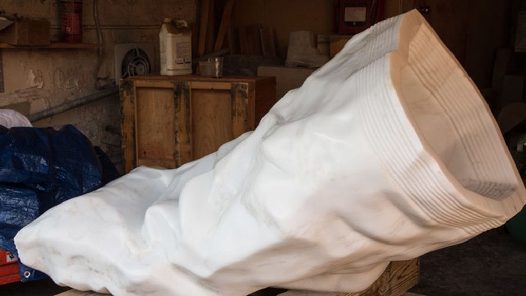 Alimentos y objetos hechos de piedra