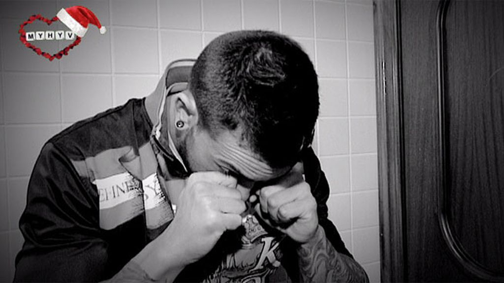 Álvaro no encaja bien el beso de Laura y José Luis