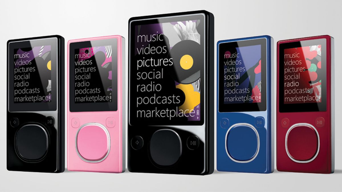 Microsoft ha confirmado que abandona la producción de su reproductor portátil de música, Zune. Ahora ponen todo el interés en migrar a Windows Phone, el nuevo sistema operativo de la multinacional.