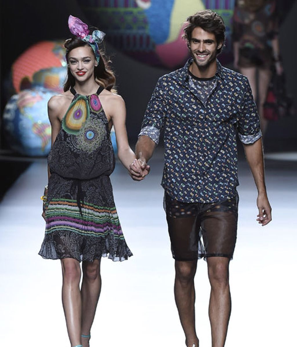 Color y grafismo en una colección que explota las señas de identidad de la firma