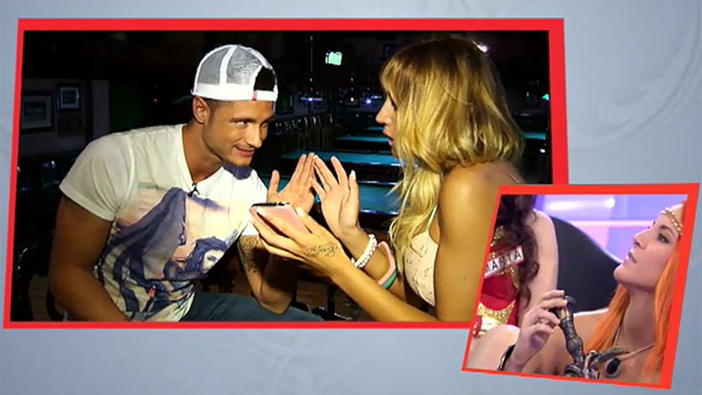 Steisy le enseña a Ángel las pruebas contra María
